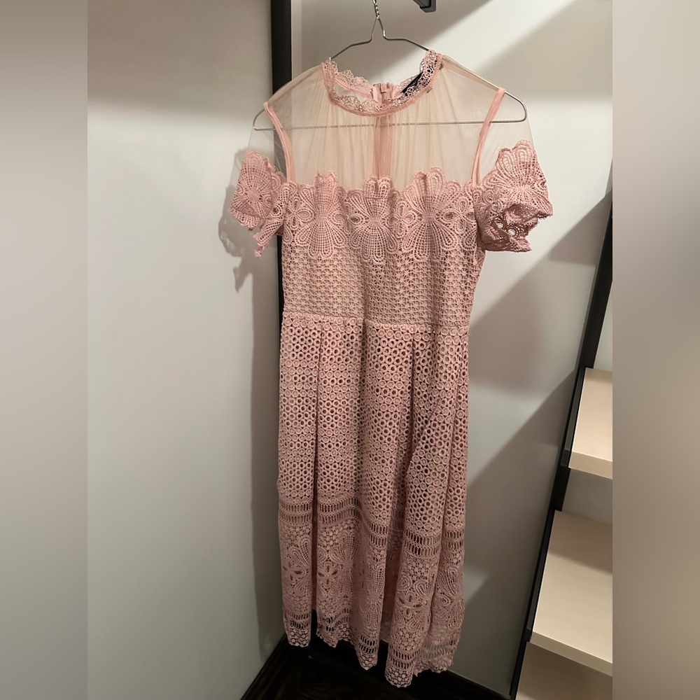 Romeo & Juliet Couture Pink Ruffled Off-Shoulder Midi Dress